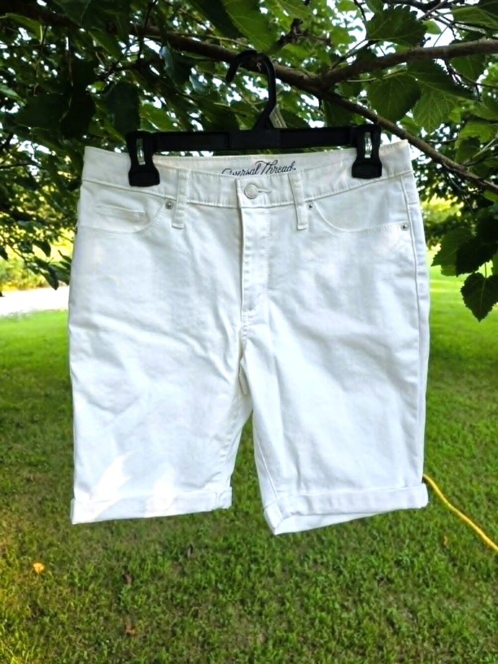 White High‑Rise Bermuda Shorts | Universal Threads